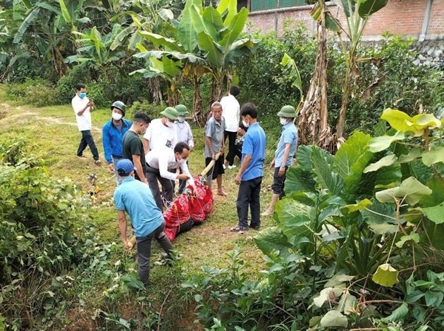 Tin nong 10/4: Dot nhap trom cap, thieu nien 15 tuoi giet nu chu nha-Hinh-4