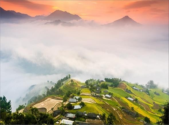 Xac thieu nu khoa than trong ngoi nha khoa trai, lo toi ac kinh hoang