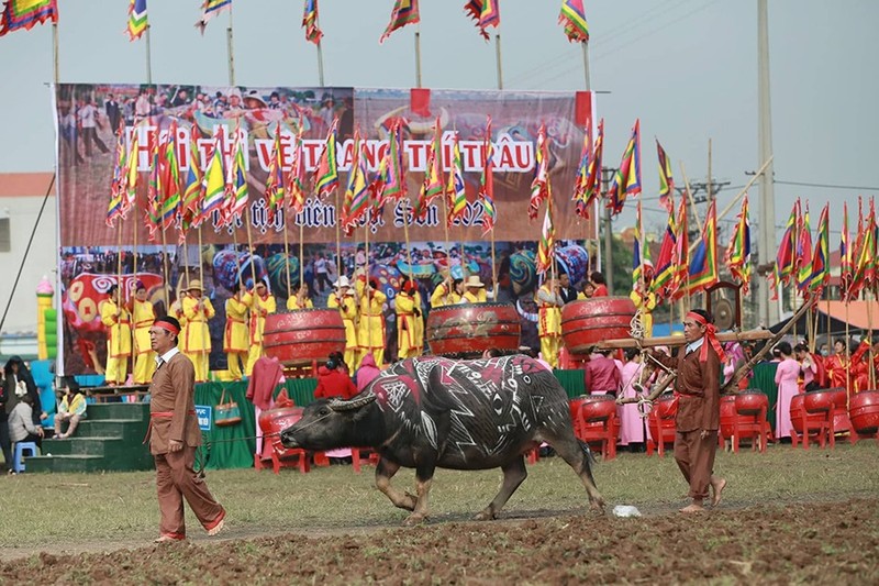 Nhung le hoi doc dao khong the bo qua trong thang Gieng-Hinh-4