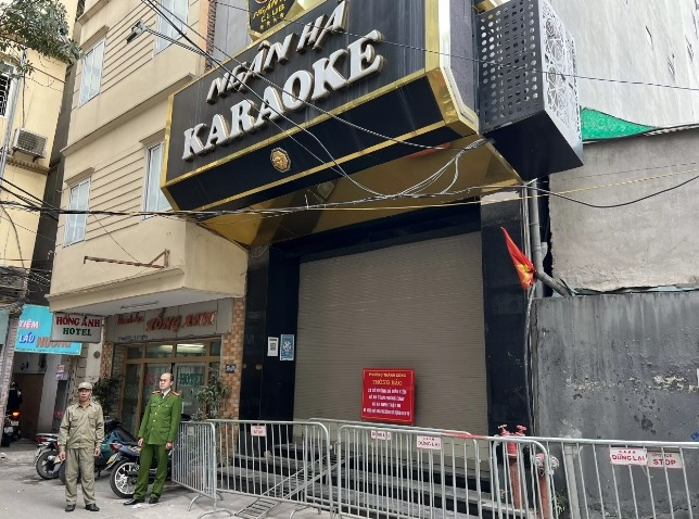 Ha Noi: Quan karaoke mua thoat y bi de nghi phat gan 200 trieu