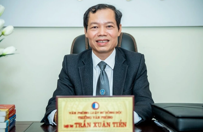 Man han tu, cuu Giam doc Vien Tim Ha Noi co duoc tiep tuc hanh nghe?-Hinh-2