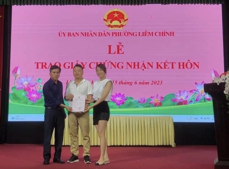 Khong co ly do de phan doi Phuong Oanh quay lai showbiz