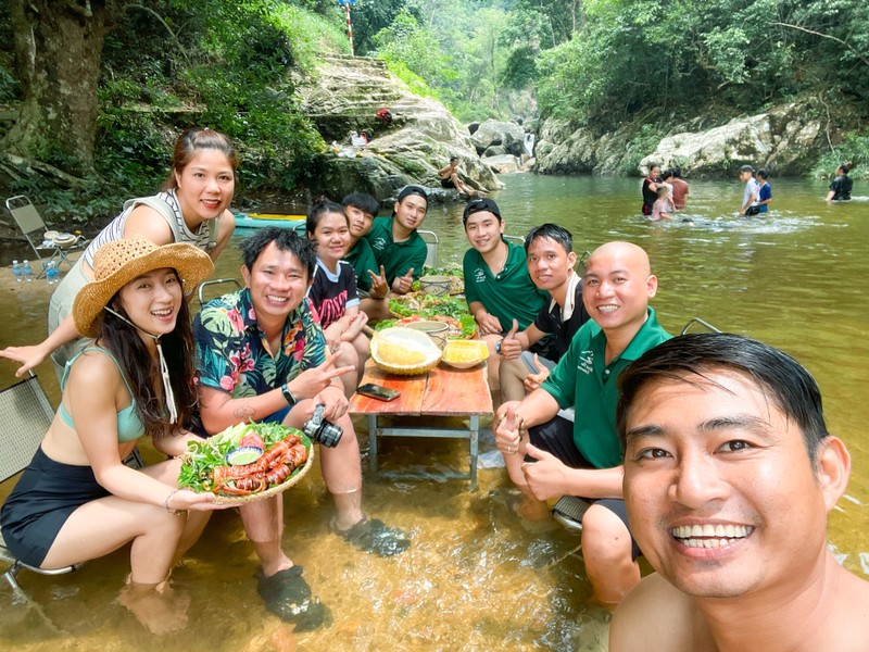 Kham pha dong thac dep nhat Khanh Hoa, mon qua tuyet dieu cua thien nhien-Hinh-10