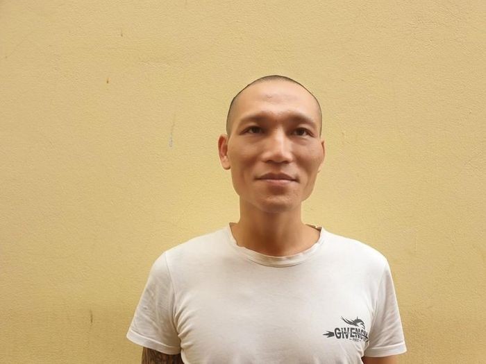 Quang Ninh: Bat nguoi dan ong mua dam nhan vien quan karaoke 13 tuoi
