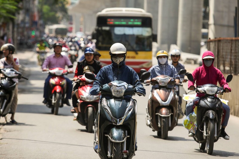 Du bao thoi tiet hom nay 23/7: Nhieu noi oi nong tro lai