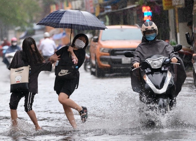 Du bao thoi tiet ngay 23/8: Nhieu khu vuc chieu toi cuc bo mua to