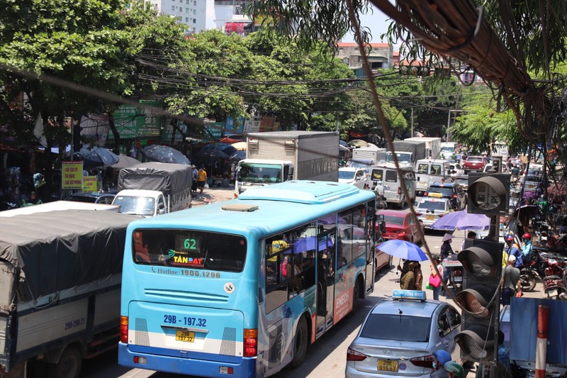 Ha Noi: Nguoi dan un un ve que nghi le 2/9, nhieu noi duong tac-Hinh-10