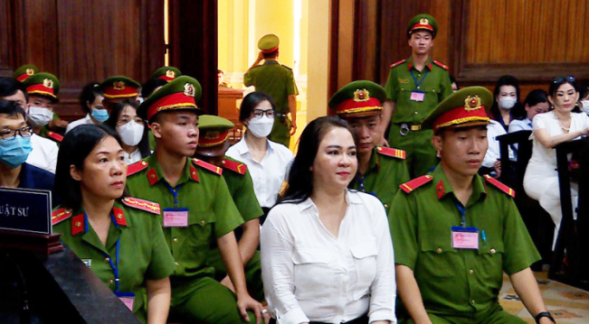 Ba Nguyen Phuong Hang bi 3 nam tu khong khang cao ban an so tham