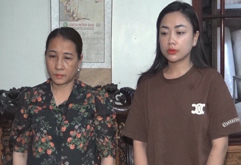 Thanh Hoa: Khoi to me chong, con dau livestream ban 