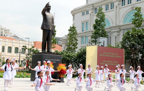 Da Nang va loat dia phuong xay quang truong nghin ty-Hinh-8