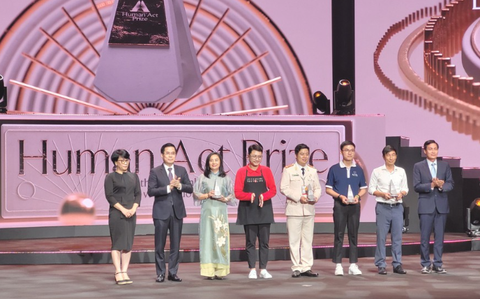 Vinh danh 28 du an tai Gala trao Giai thuong Hanh dong vi Cong dong-Hinh-3
