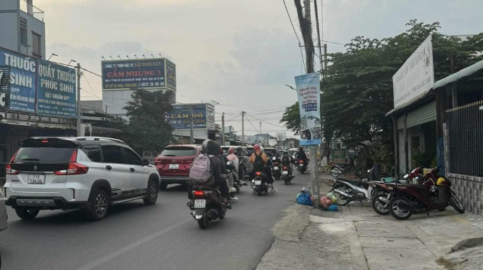 O to un keo dai tren cao toc Phap Van - Cau Gie sau nghi Tet Duong lich-Hinh-13