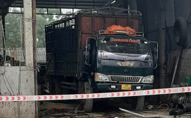 3 nguoi tu vong do cua bom: Ham loi nho, mat ca tinh mang-Hinh-3