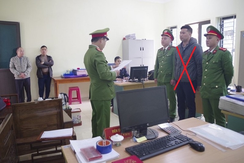 Ha Giang: Bat nguyen Giam doc Chi nhanh Van phong dang ky dat dai huyen