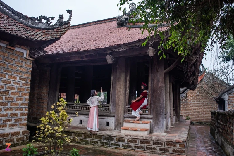 Tap nap check-in ao dai Tet o lang co Duong Lam-Hinh-9