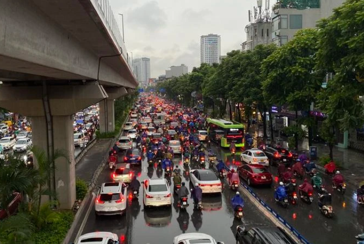 Nguoi Ha Noi co ro trong mua ret, nhieu tuyen duong un tac-Hinh-6