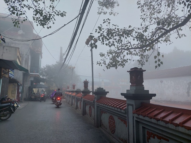 Ha Noi: Suong mu day dac, troi mu mit nhu Sa Pa-Hinh-6