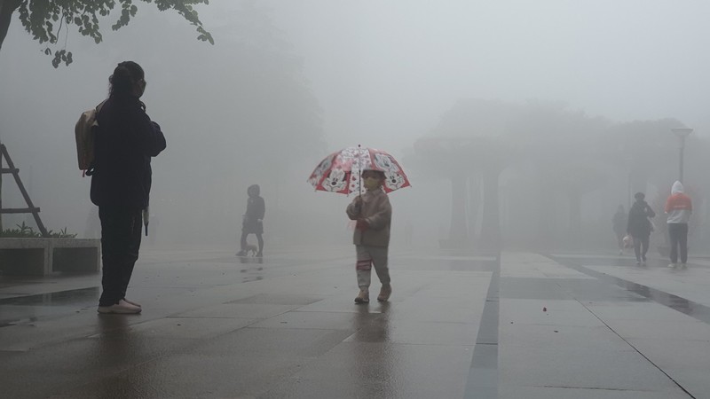 Ha Noi: Suong mu day dac, troi mu mit nhu Sa Pa