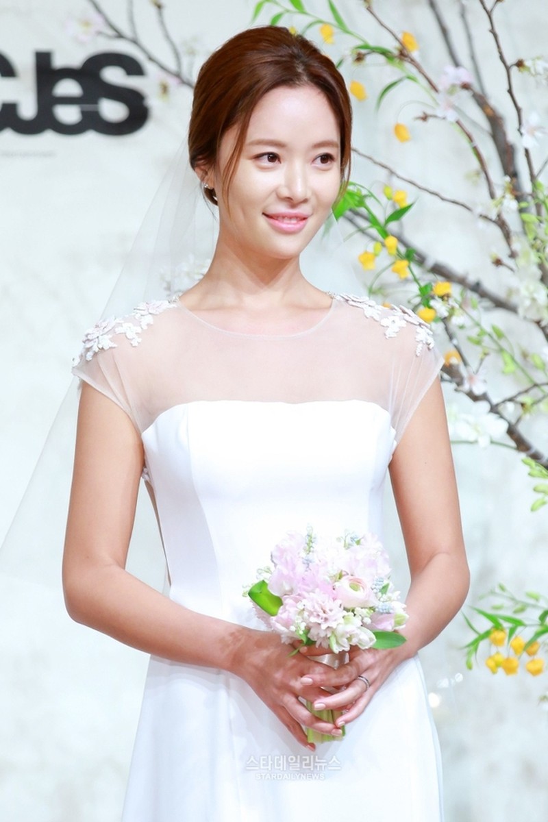 Nu dien vien Hwang Jung Eum: Hon nhan la dieu hoi tiec nhat-Hinh-4