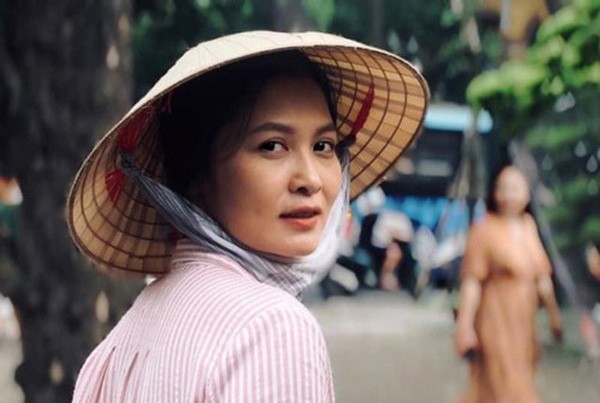 Noi tieng tro lai, Thuy Ha lo dan goc khuat hon nhan-Hinh-2