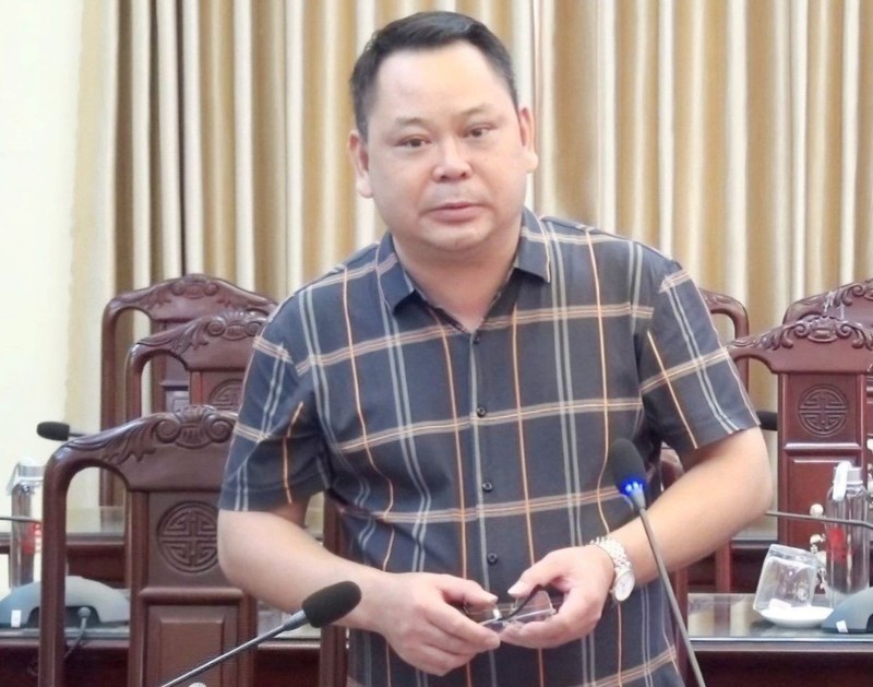 Thai Binh: Khoi to, bat tam giam loat can bo huyen Hung Ha