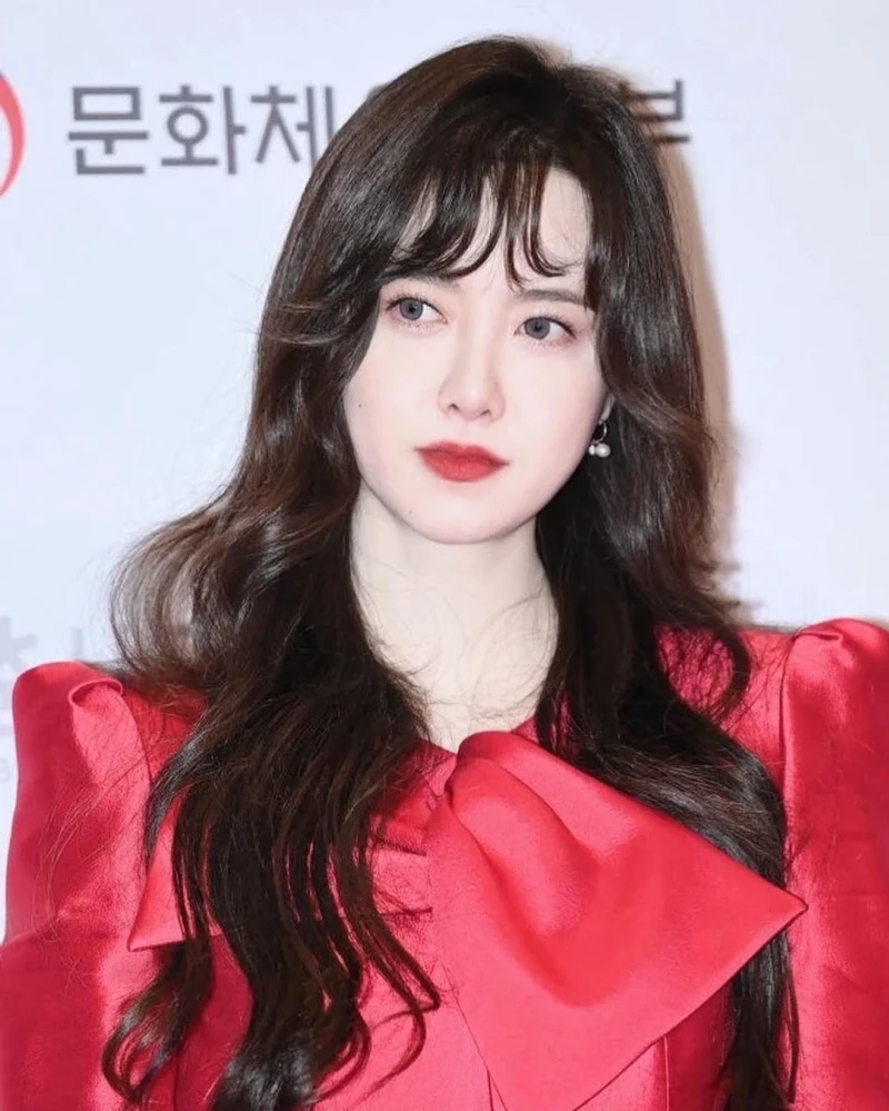 Goo Hye Sun dinh chinh ve thong tin la nguoi vo gia cu-Hinh-9