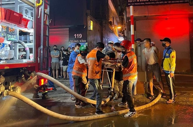 Hien truong vu chay nha tro trong dem, 14 nguoi tu vong o Ha Noi-Hinh-6