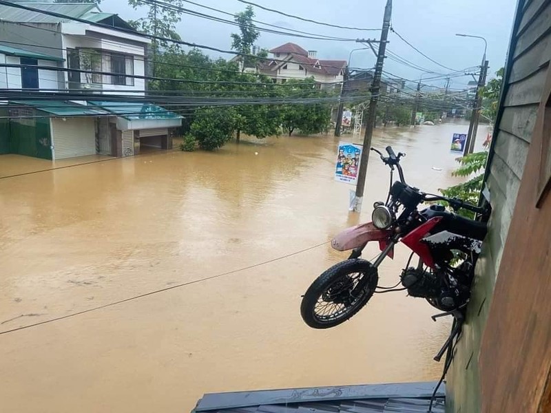 Mua lon hoanh hanh o Ha Giang, nhieu noi chim trong bien nuoc-Hinh-11