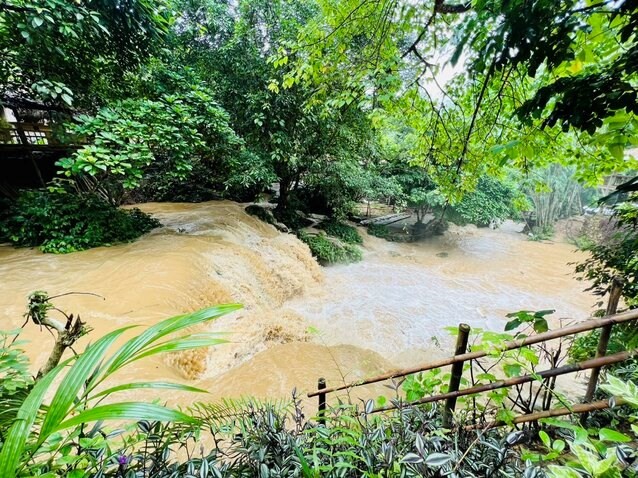 Thuy dien Suoi Mu xa lu khong bao truoc, vi pham the nao?