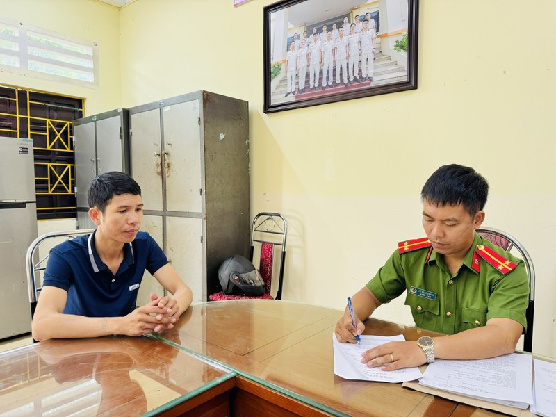 Khoi to 1 doi tuong trong vu tai nan ham lo, 2 nguoi thuong vong