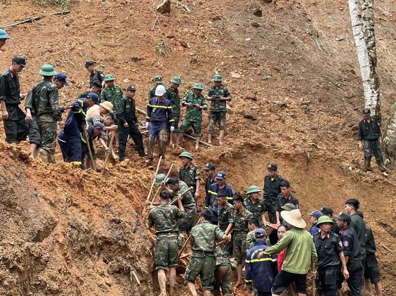 Danh tinh cac nan nhan trong vu sat lo dat da tai Ha Giang