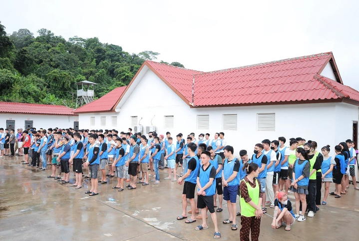 Triet pha duong day lua dao goi dien thoai: Bi hai co doi duoc tien?