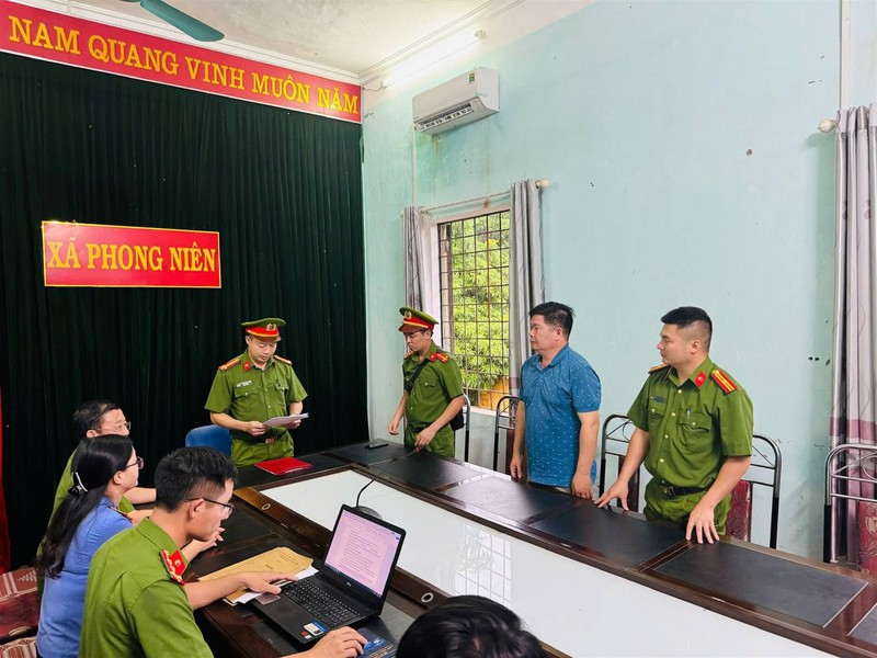 Bat tam giam nguyen Chu tich xa o Lao Cai