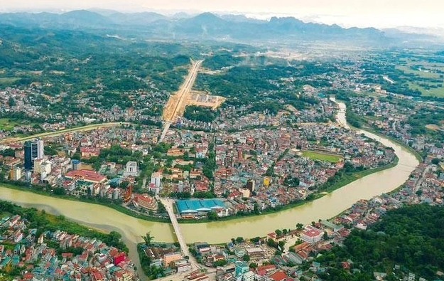 Buc anh tren mang xa hoi khien giang ho Thao 