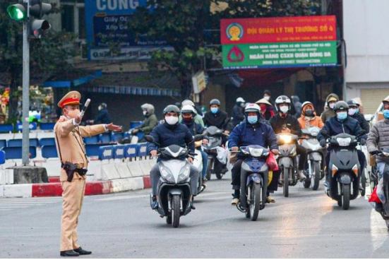 Tang cuong bao dam trat tu, an toan giao thong dip Tet Nguyen dan