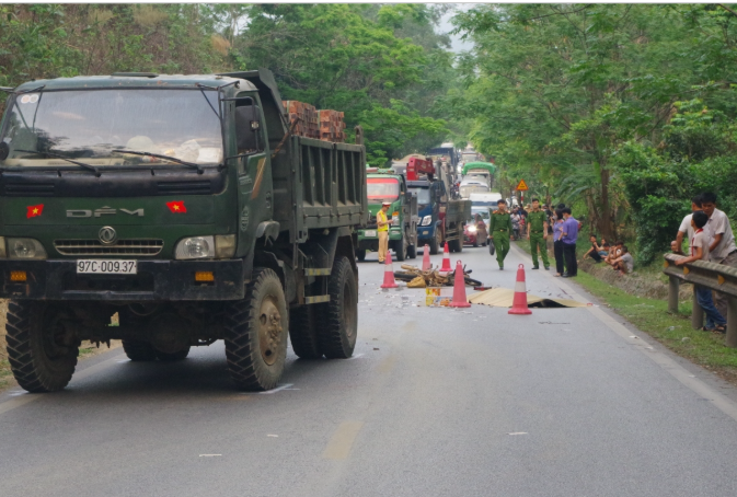 Bắc Kạn: Tìm người biết thông tin vụ tai nạn 1 người tử vong Bac Kan: Tim nguoi biet thong tin vu tai nan 1 nguoi tu vong