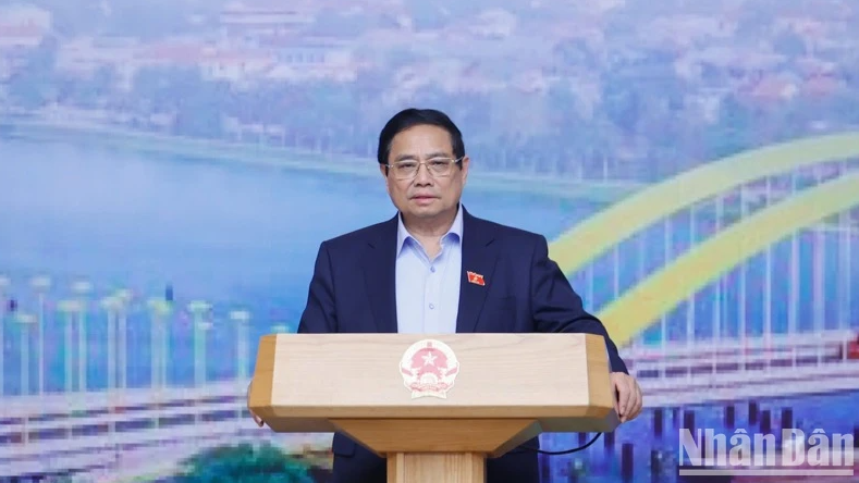 Thủ tướng Phạm Minh Chính: Phấn đấu 3.000 km đường bộ cao tốc trong năm nay - Hình 2 Thu tuong Pham Minh Chinh: Phan dau 3.000 km duong bo cao toc trong nam nay-Hinh-2