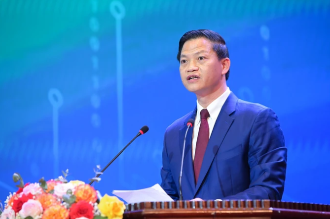 TSKH Phan Xuân Dũng: “Nghị quyết 57 thể hiện tầm nhìn đột phá“ - Hình 4 TSKH Phan Xuan Dung: “Nghi quyet 57 the hien tam nhin dot pha“-Hinh-4