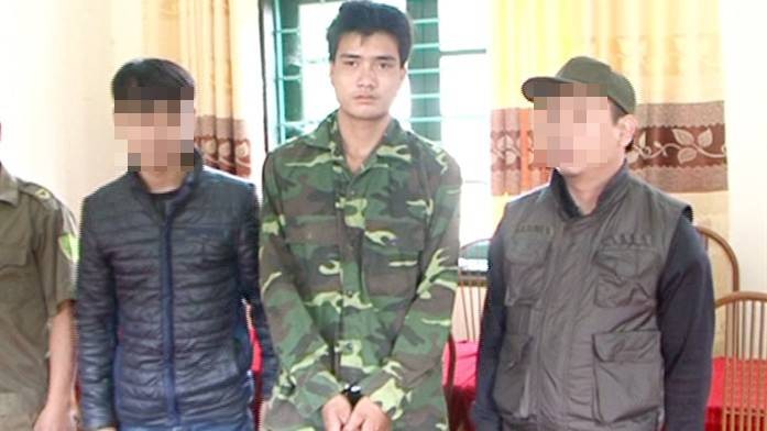 Thi the nguoi phu nu chay den vach mat ke sat nhan cuong dam-Hinh-4