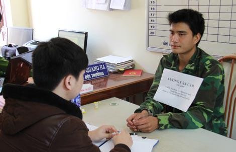 Thi the nguoi phu nu chay den vach mat ke sat nhan cuong dam-Hinh-5