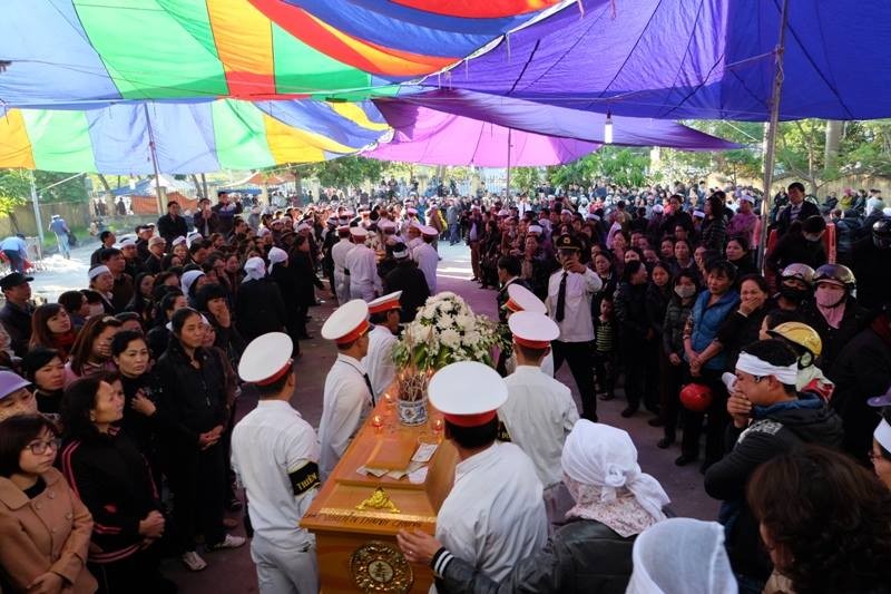 chay nha o hai phong can nuoc mat ngay dai tang hinh anh 12