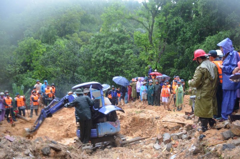 Mua lu o Quang Ninh: Chuyen thi the 8 nan nhan ve Hai Phong