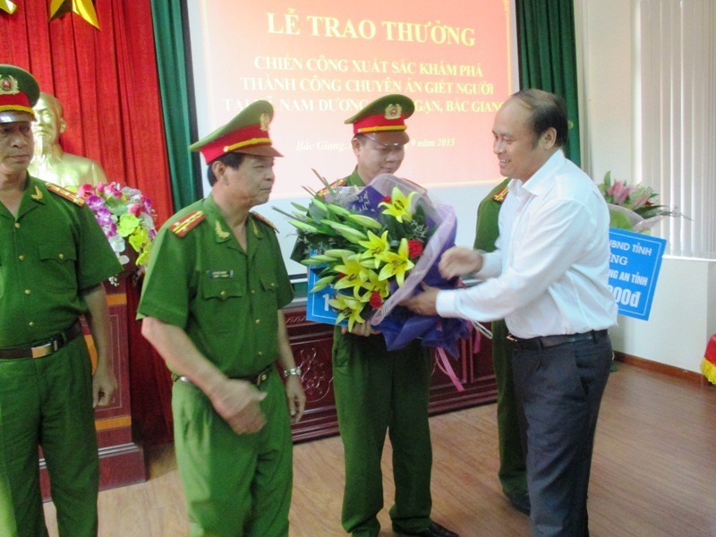 500 Cong an pha an vu giet nguoi chat xac phi tang o Bac Giang-Hinh-3