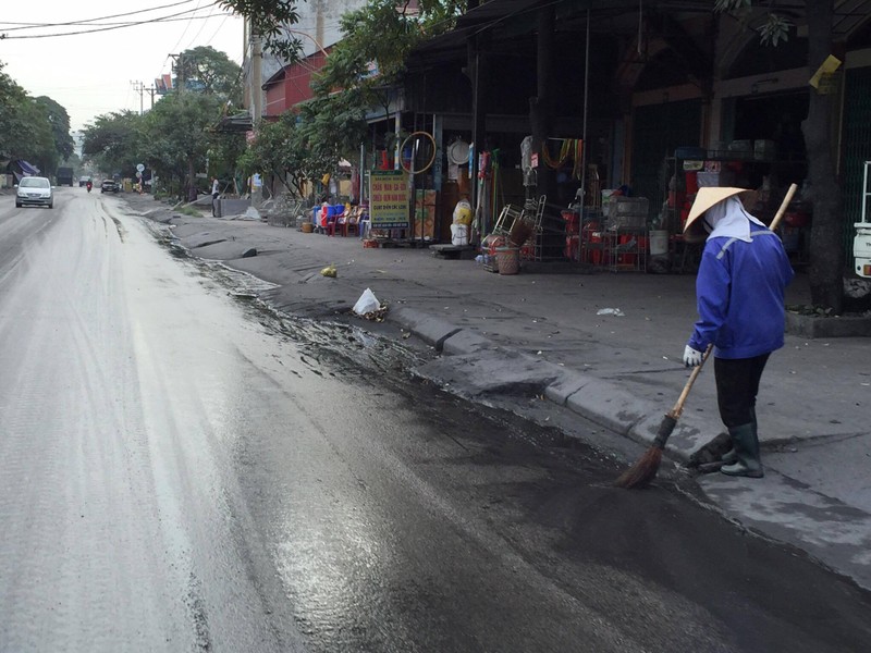 Quang Ninh kiem soat xe cho than sau khi dan goi duong day nong-Hinh-7