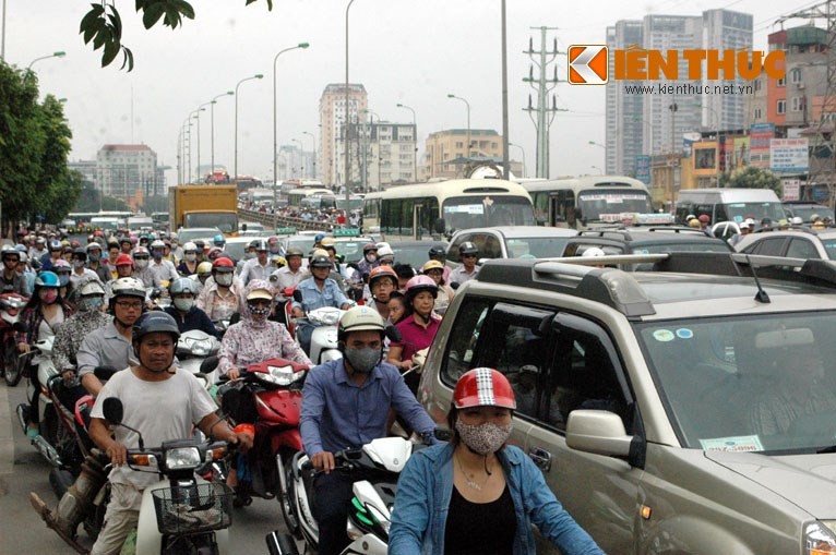 Ha Noi "chot lich" cam xe may tai cac quan noi thanh tu nam 2030