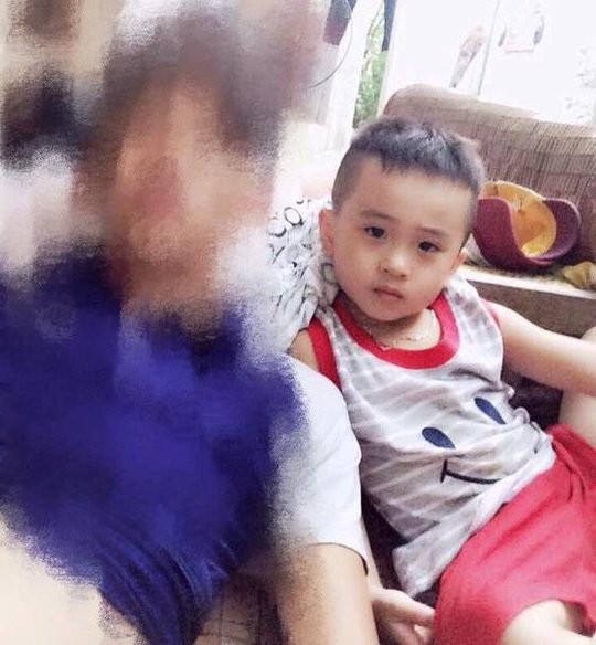 Quang Binh: Be trai 6 tuoi mat tich, nghi bi bat coc