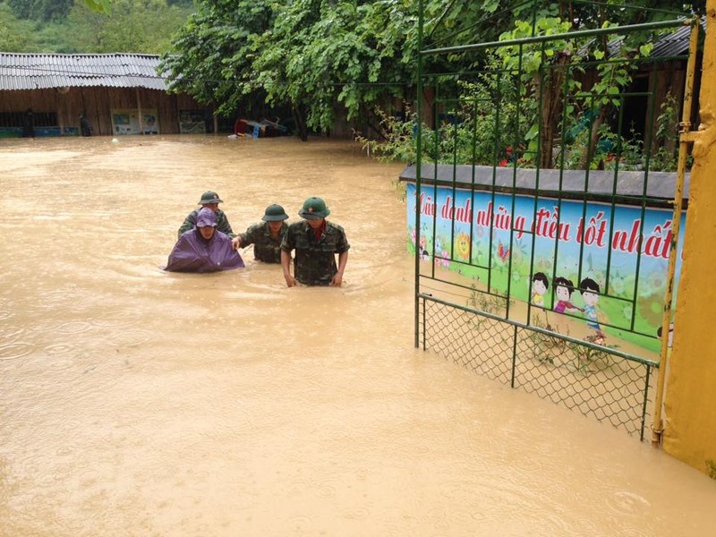 Dien Bien: Ngap lut den co, them nguoi mat tich do mua lu-Hinh-12