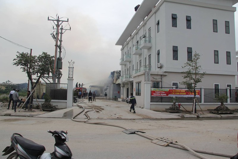 Chay ngun ngut tai Cong ty TNHH Bong Thai Binh-Hinh-7