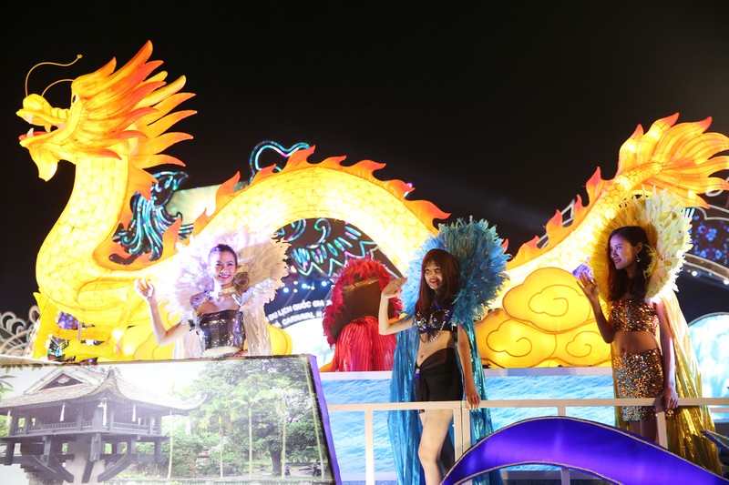 Carnaval Ha Long 2018: Vu cong “nong bong”, nghe thuat dac sac-Hinh-18