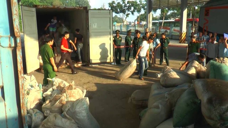 Can canh lo nga voi, vay te te “khung” nhap lau vao Da Nang